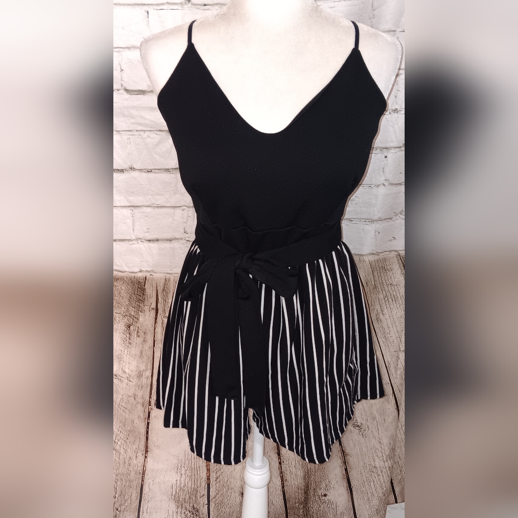 Fashion Magazine Black And White Striped Jumpsuit Fashion Magazine Black And White Striped Jumpsuit